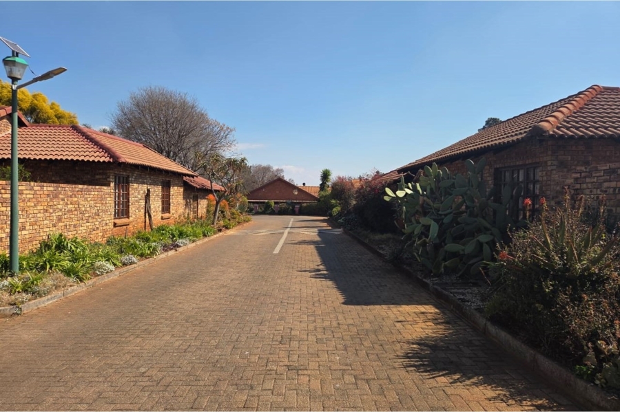 3 Bedroom Property for Sale in Clubview Gauteng