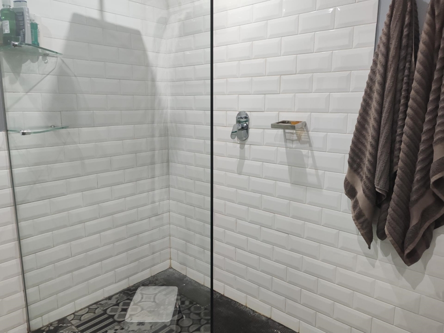 To Let 2 Bedroom Property for Rent in Bedfordview Gauteng