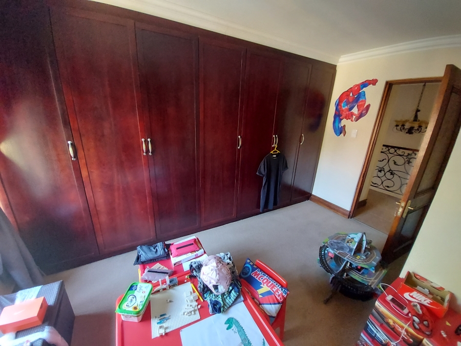 To Let 3 Bedroom Property for Rent in Equestria Gauteng