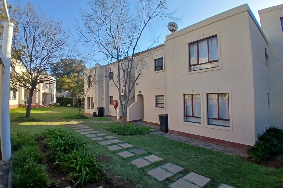 2 Bedroom Property for Sale in Fourways Gauteng