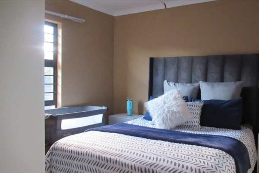 3 Bedroom Property for Sale in Protea Glen Gauteng