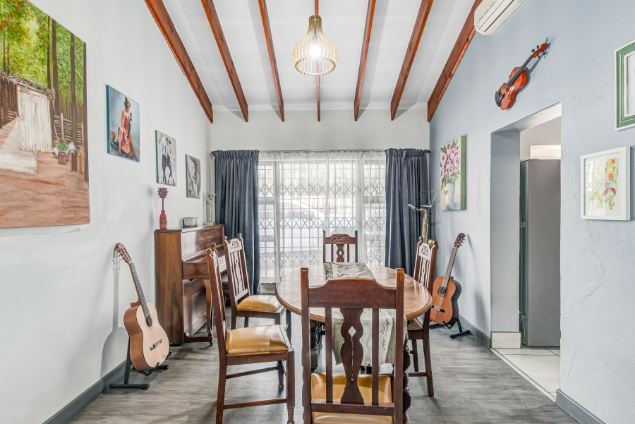 5 Bedroom Property for Sale in Lonehill Gauteng