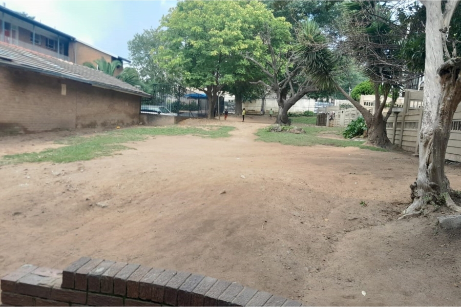 2 Bedroom Property for Sale in Kew Gauteng