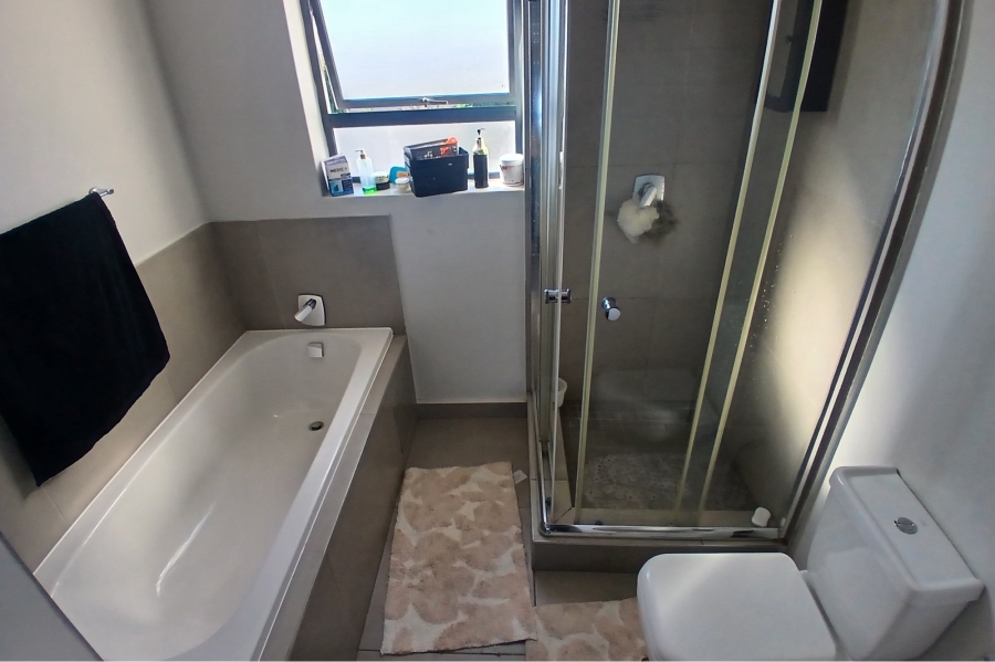 2 Bedroom Property for Sale in Morningside Gauteng