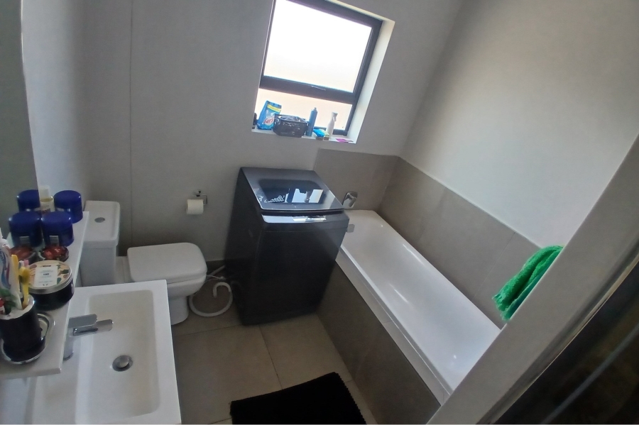 2 Bedroom Property for Sale in Morningside Gauteng