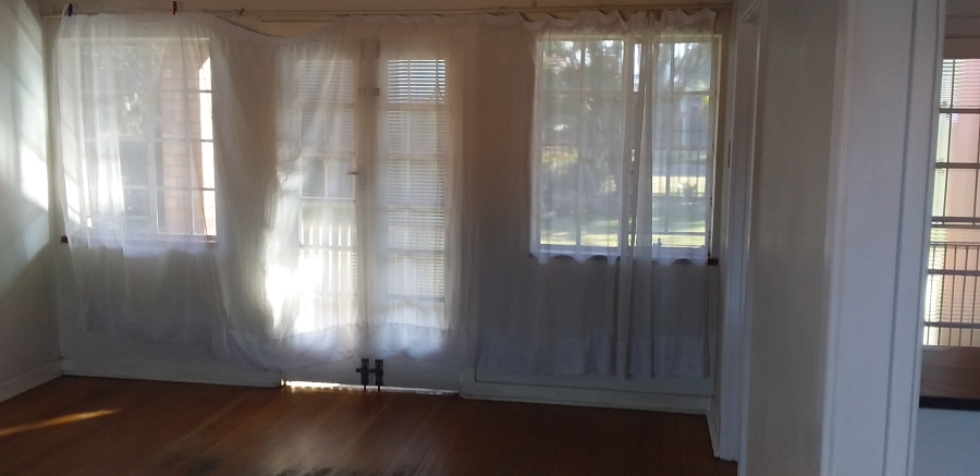 To Let 3 Bedroom Property for Rent in Airfield Gauteng