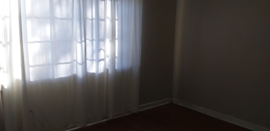 To Let 3 Bedroom Property for Rent in Airfield Gauteng