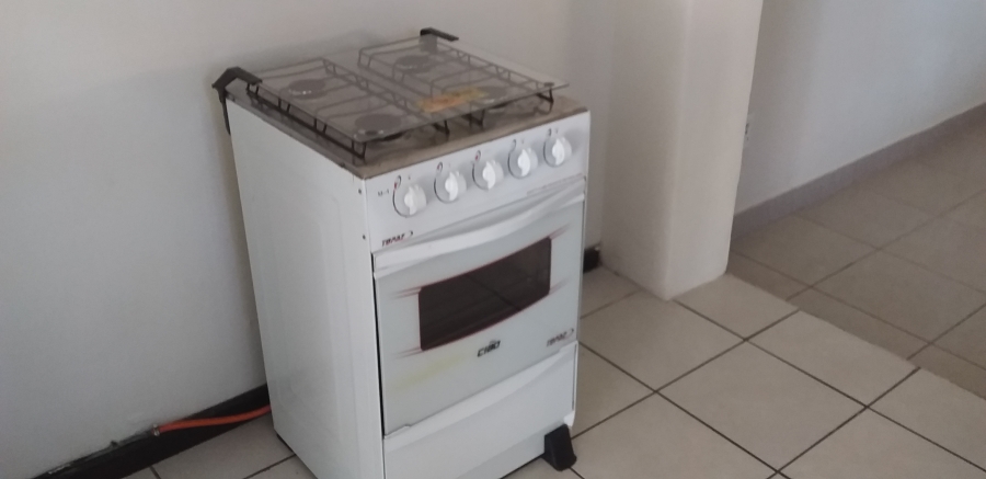 To Let 3 Bedroom Property for Rent in Airfield Gauteng
