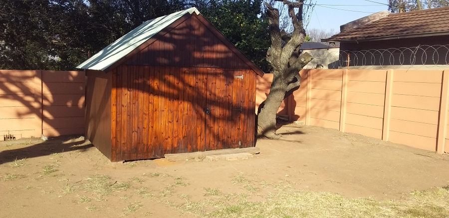To Let 3 Bedroom Property for Rent in Airfield Gauteng