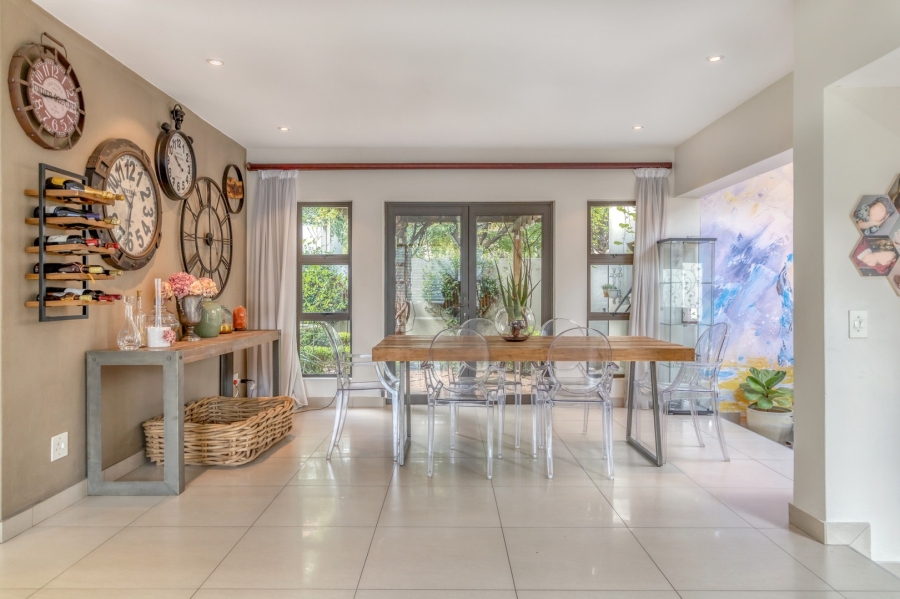 6 Bedroom Property for Sale in Cedar Lakes Gauteng