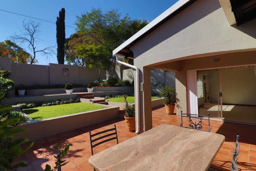 3 Bedroom Property for Sale in Bryanston Gauteng