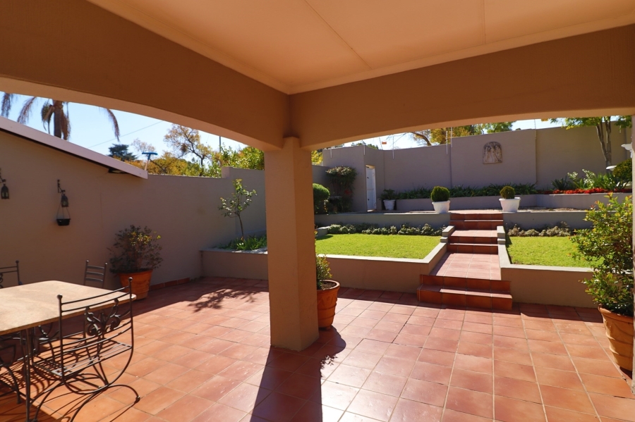 3 Bedroom Property for Sale in Bryanston Gauteng