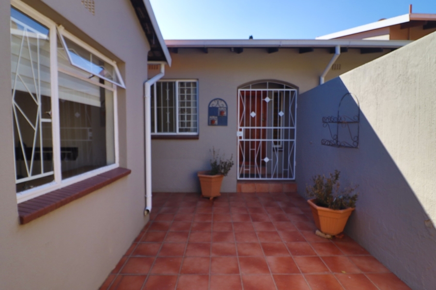 3 Bedroom Property for Sale in Bryanston Gauteng