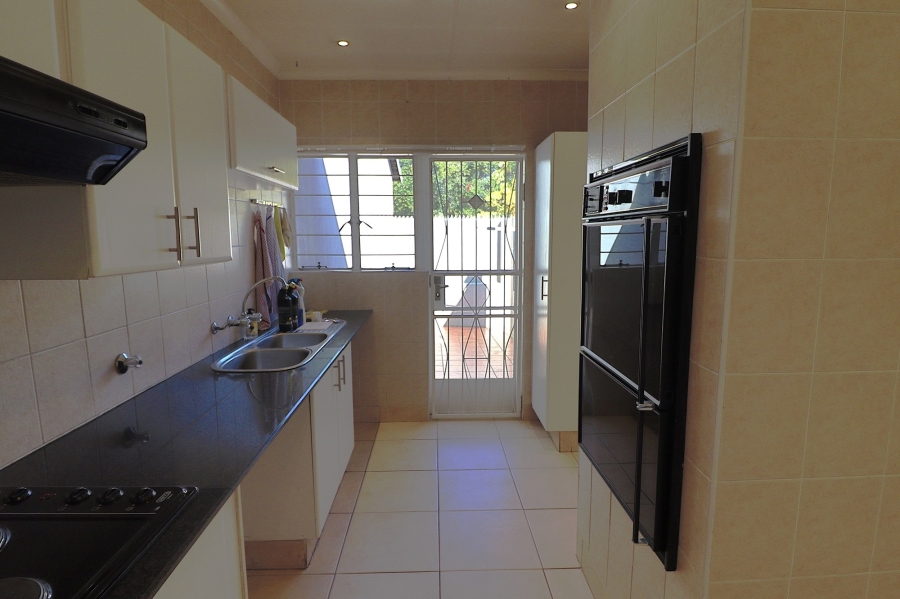 3 Bedroom Property for Sale in Bryanston Gauteng