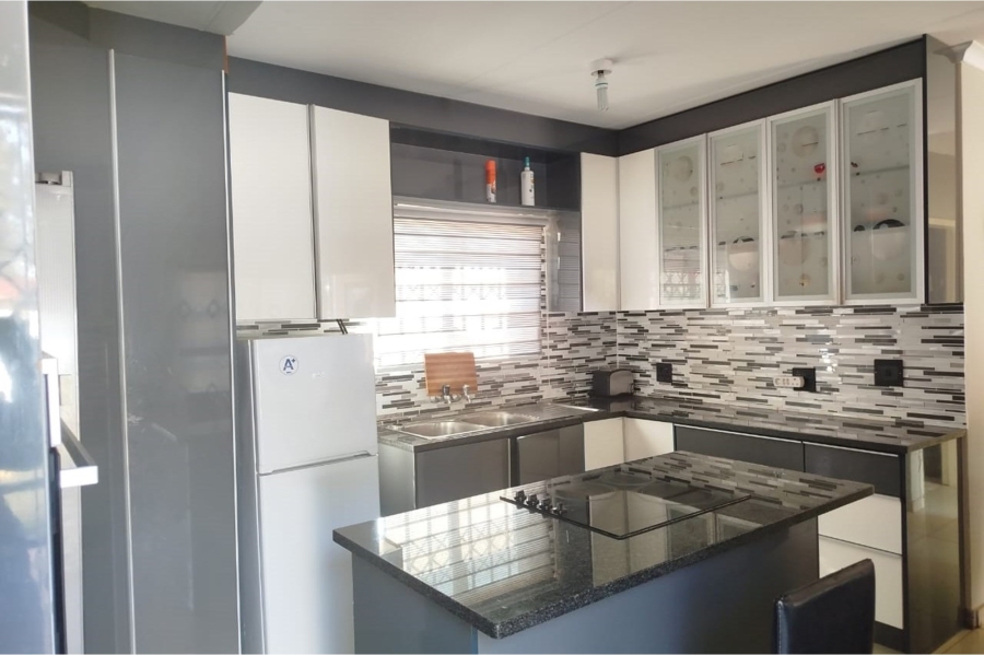 2 Bedroom Property for Sale in Glen Harvie Gauteng