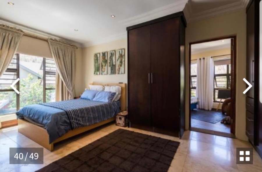 5 Bedroom Property for Sale in Waterkloof Ridge Gauteng