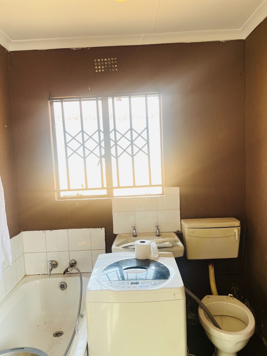 3 Bedroom Property for Sale in Dawn Park Gauteng