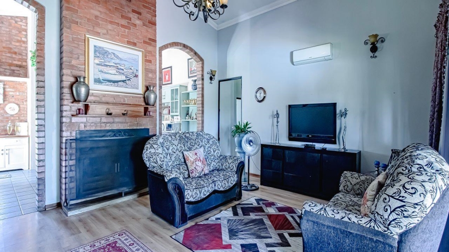 5 Bedroom Property for Sale in Wonderboom AH Gauteng