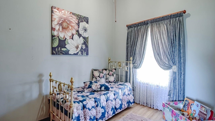 5 Bedroom Property for Sale in Wonderboom AH Gauteng