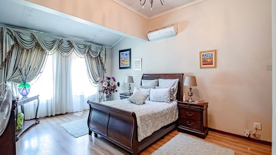 5 Bedroom Property for Sale in Wonderboom AH Gauteng