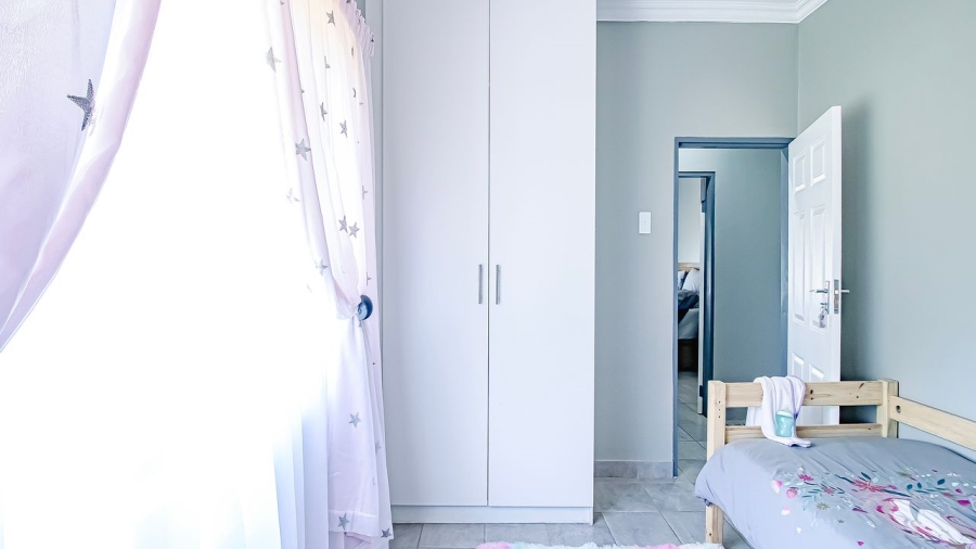 5 Bedroom Property for Sale in Wonderboom AH Gauteng