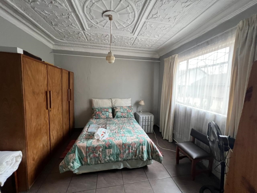4 Bedroom Property for Sale in Unitas Park Gauteng