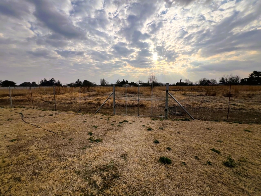 4 Bedroom Property for Sale in Unitas Park Gauteng