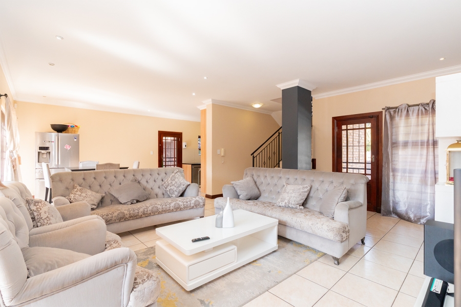 4 Bedroom Property for Sale in Croydon Gauteng