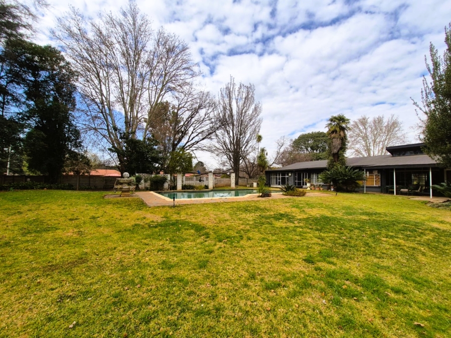 4 Bedroom Property for Sale in Meyerton Central Gauteng