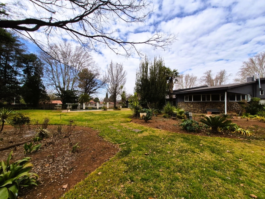 4 Bedroom Property for Sale in Meyerton Central Gauteng