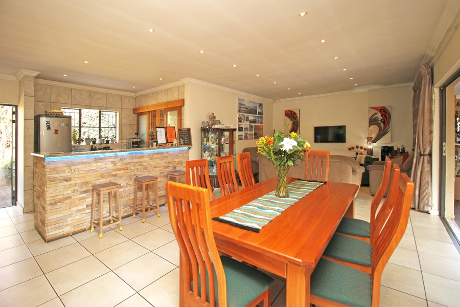 4 Bedroom Property for Sale in Weltevreden Park Gauteng