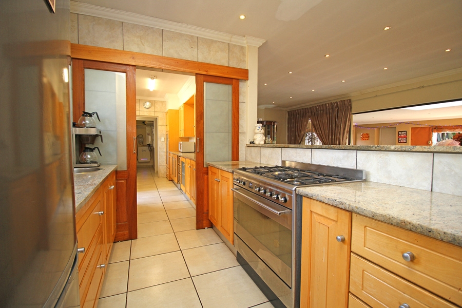 4 Bedroom Property for Sale in Weltevreden Park Gauteng