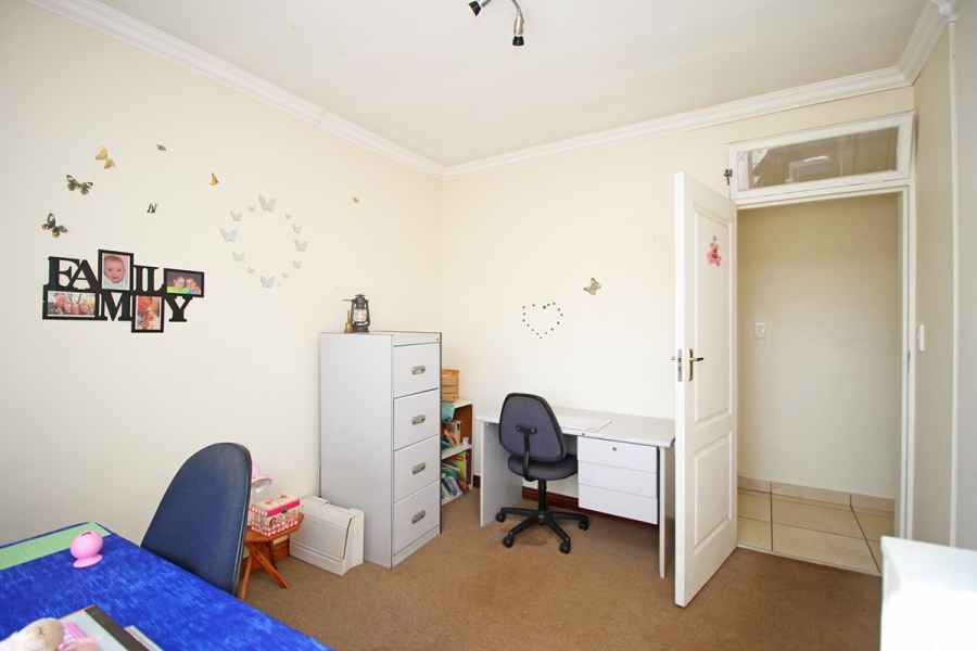 4 Bedroom Property for Sale in Weltevreden Park Gauteng