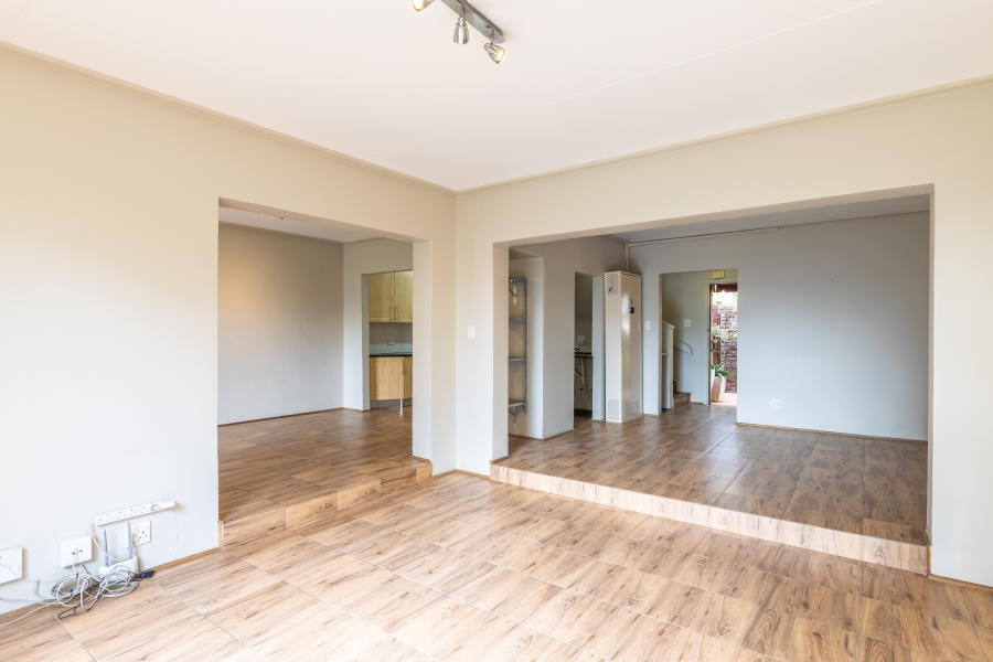 3 Bedroom Property for Sale in Bryanston Gauteng