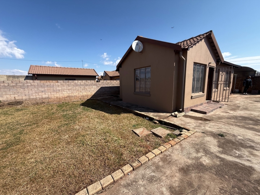 3 Bedroom Property for Sale in Protea Glen Gauteng