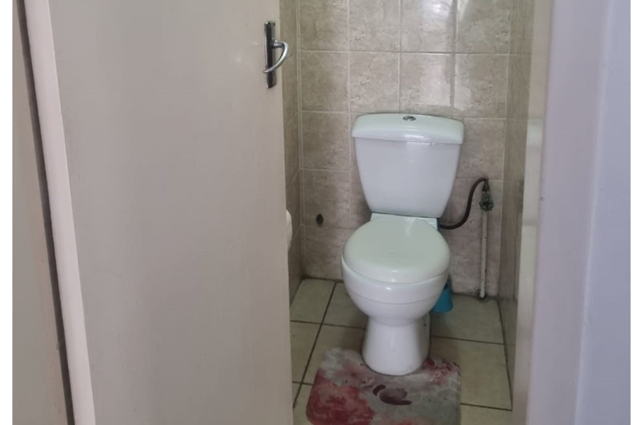 2 Bedroom Property for Sale in Kew Gauteng