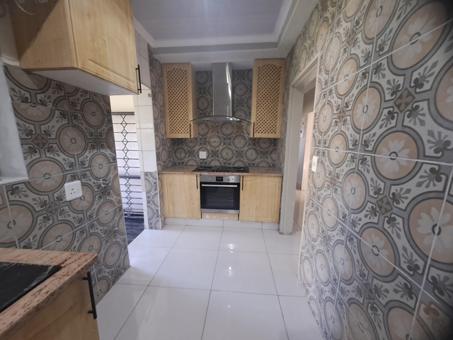3 Bedroom Property for Sale in Golf Park Gauteng