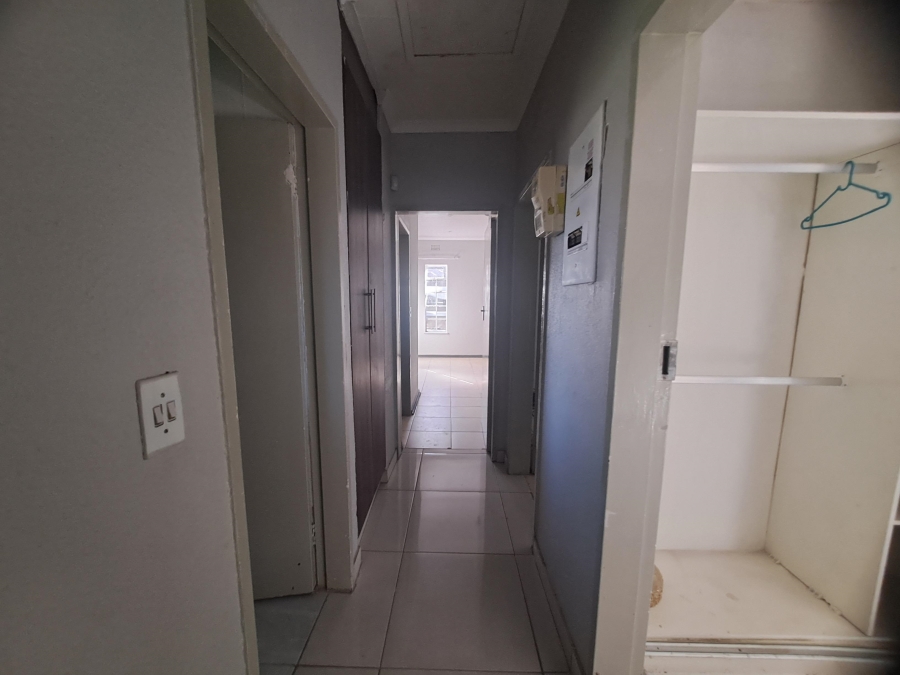 3 Bedroom Property for Sale in Golf Park Gauteng