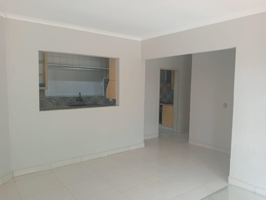 3 Bedroom Property for Sale in Golf Park Gauteng