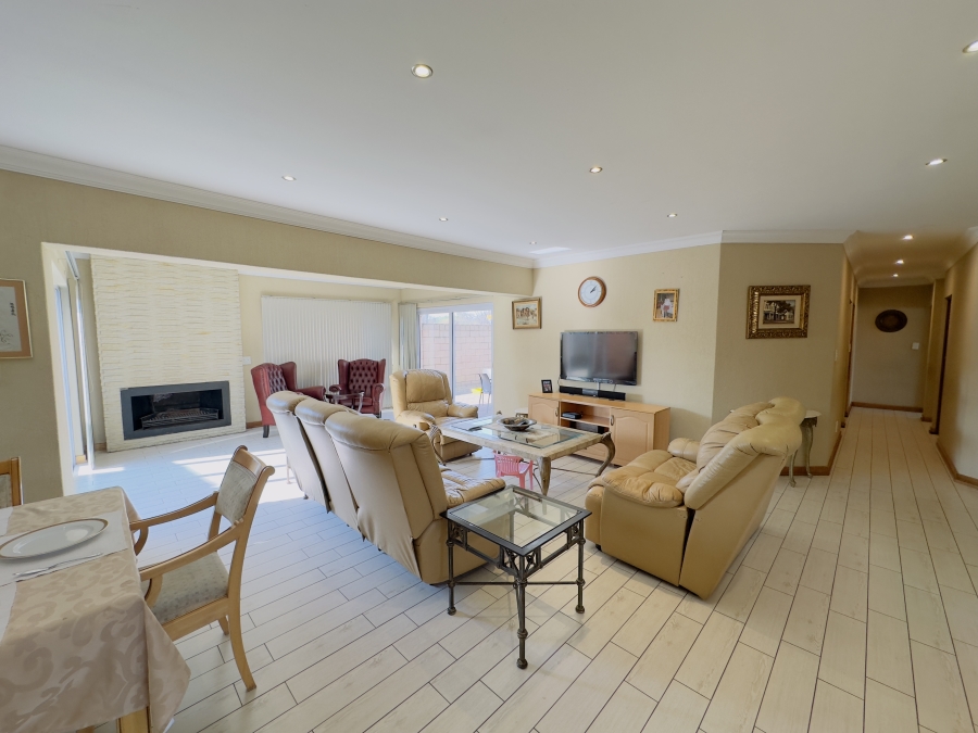 3 Bedroom Property for Sale in Sharon Park Gauteng