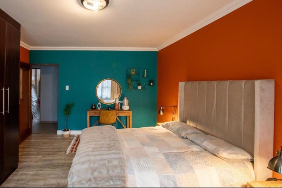 4 Bedroom Property for Sale in Verwoerdpark Gauteng