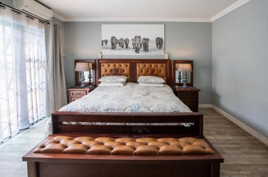 4 Bedroom Property for Sale in Verwoerdpark Gauteng