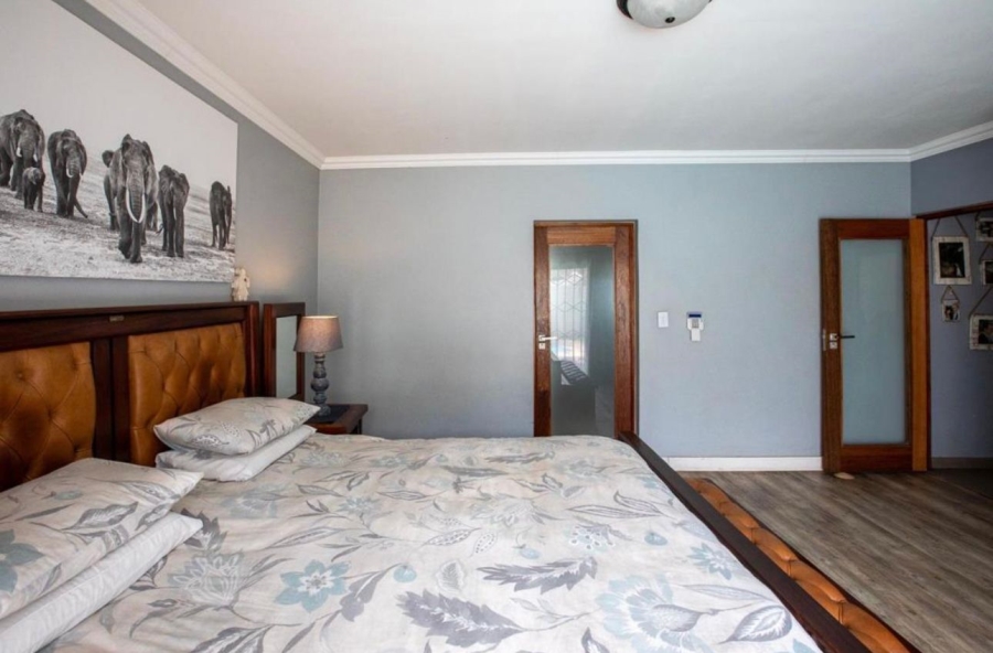 4 Bedroom Property for Sale in Verwoerdpark Gauteng