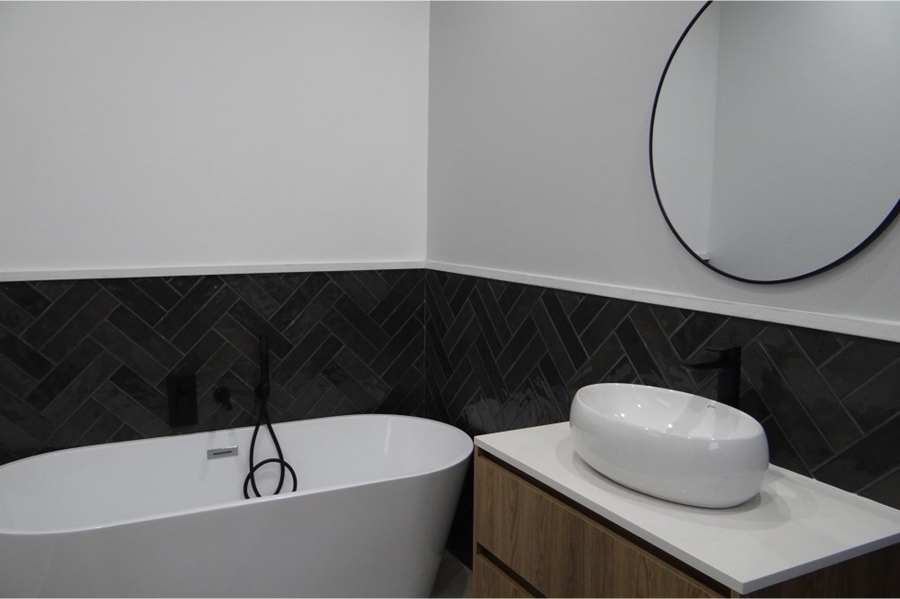 5 Bedroom Property for Sale in Midstream Heights Gauteng