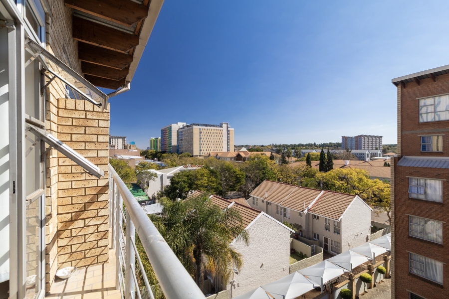 1 Bedroom Property for Sale in Hatfield Gauteng