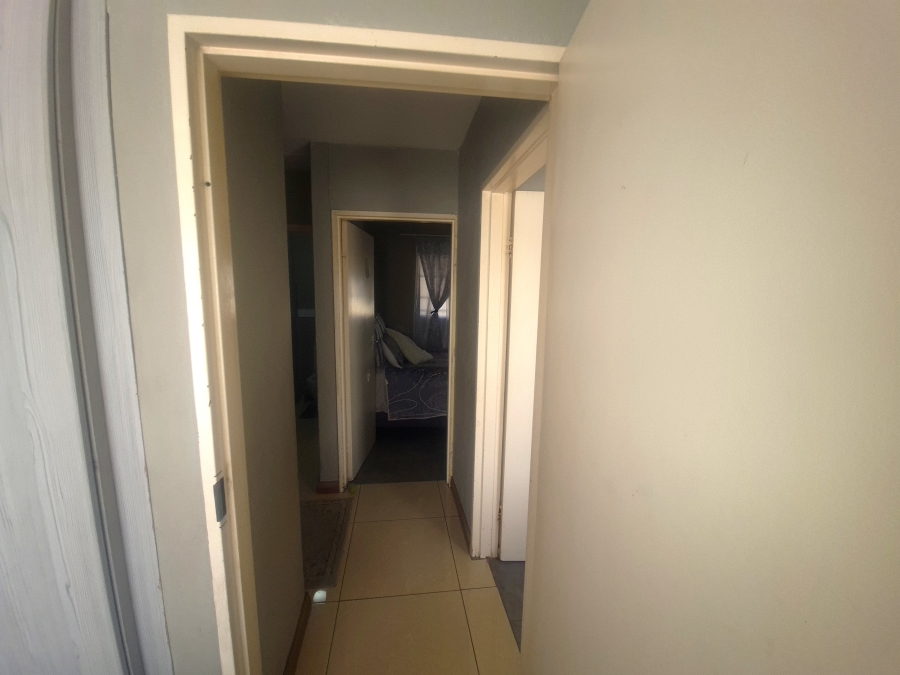3 Bedroom Property for Sale in Whitney Gardens Gauteng