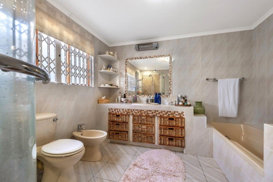3 Bedroom Property for Sale in Bryanston Gauteng