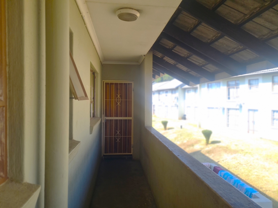 2 Bedroom Property for Sale in Whitney Gardens Gauteng