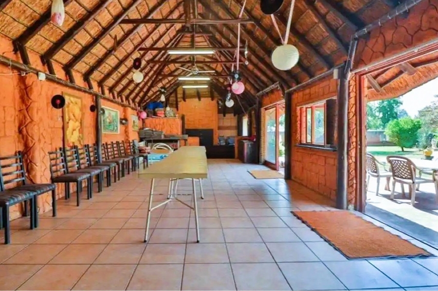 4 Bedroom Property for Sale in Tedderfield A H Gauteng