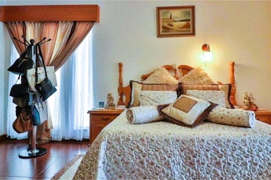 4 Bedroom Property for Sale in Tedderfield A H Gauteng